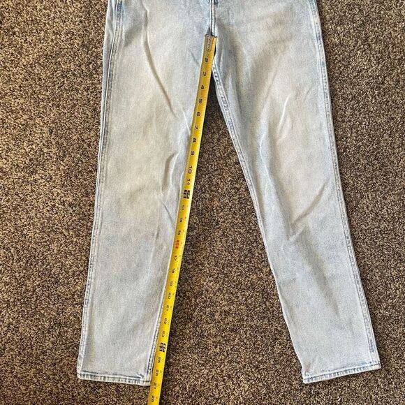Hollister ultra high rise mom jean women’s size 25 - Picture 5 of 9